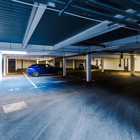 Sterling Suite: Modern Centre By Dreamluxe * Birmingham