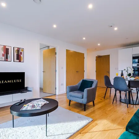 Sterling Suite: Modern Centre By Dreamluxe Apartment Birmingham